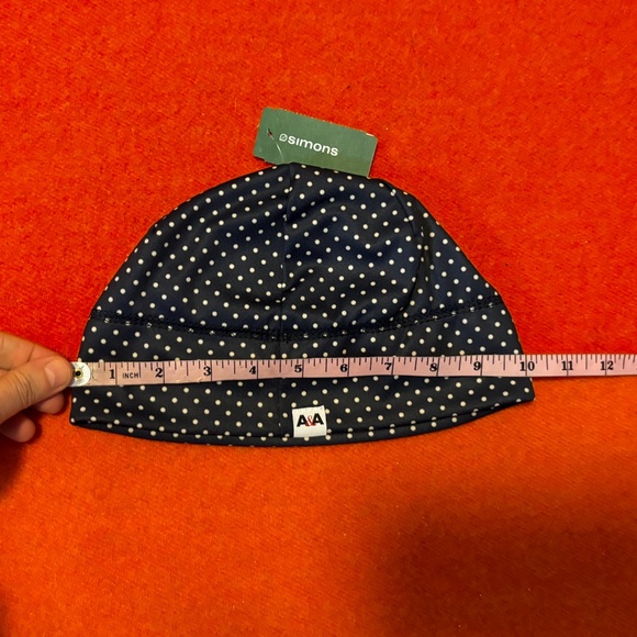 Autrement & Alors polka dot cuffless beanie made in Canada NWT - Picture 6 of 9